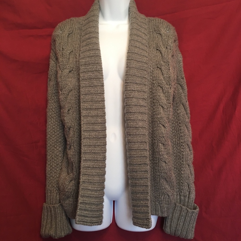 MODA International Heavy Cardigan Sweater